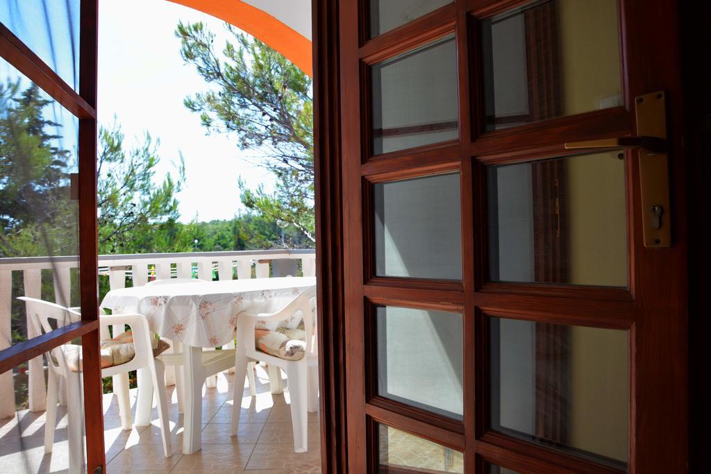 Apartments Joza Vir Luaran gambar
