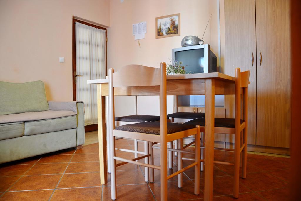 Apartments Joza Vir Luaran gambar