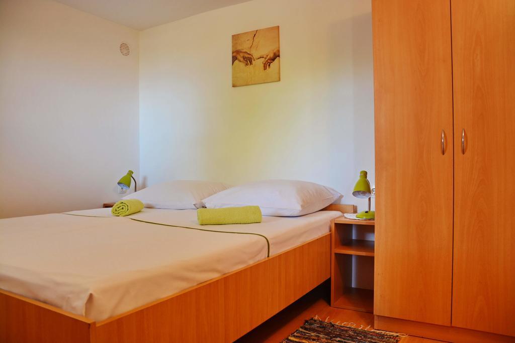 Apartments Joza Vir Luaran gambar