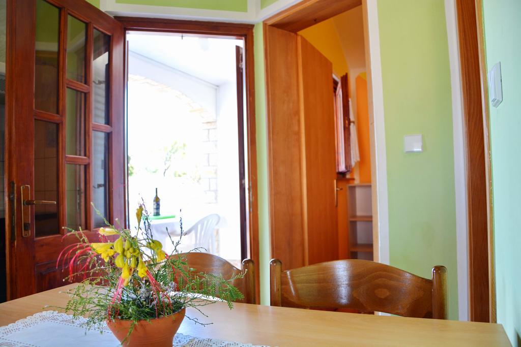 Apartments Joza Vir Luaran gambar