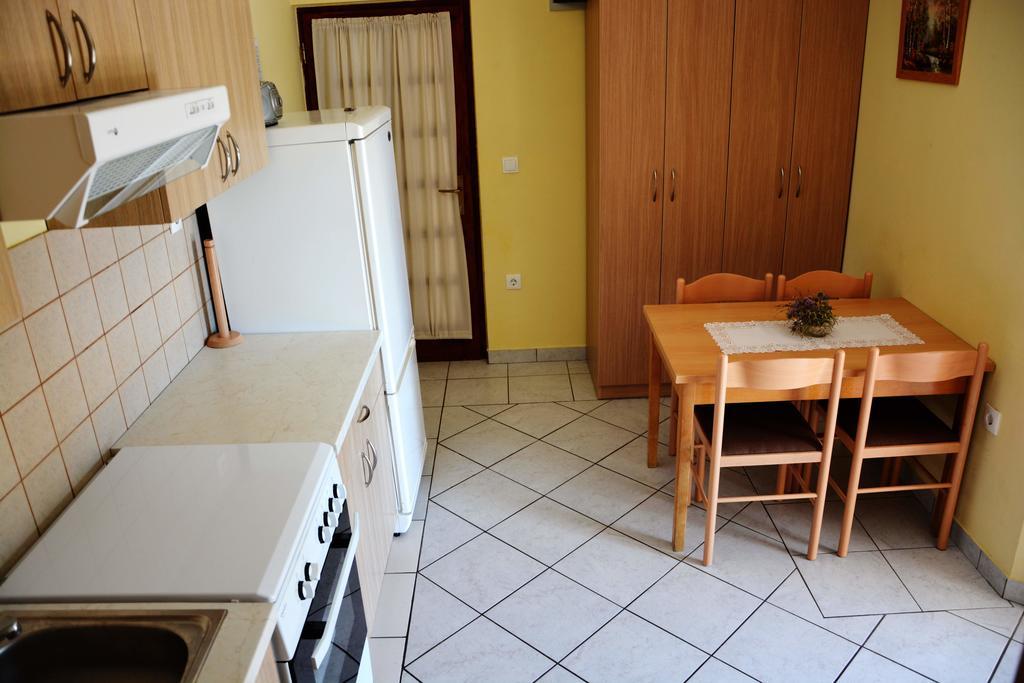 Apartments Joza Vir Luaran gambar