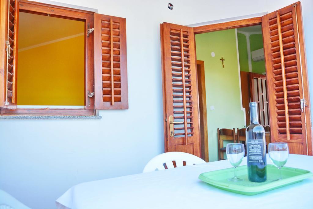 Apartments Joza Vir Luaran gambar